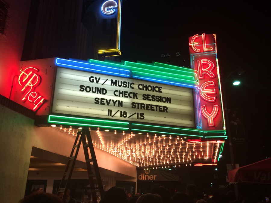 show review seven streeter