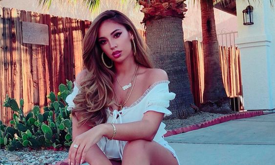 alina baraz